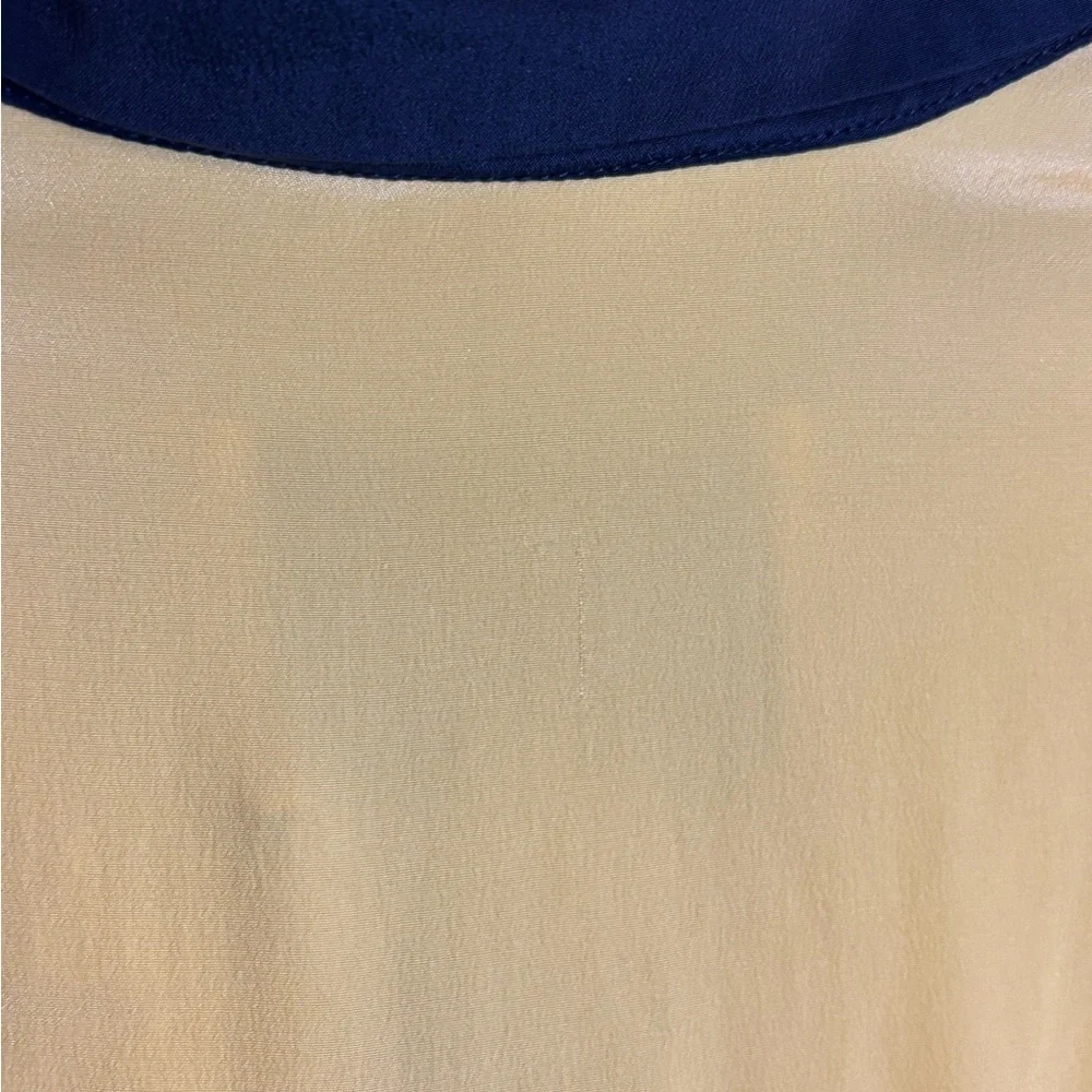 Amour Vert Yellow Color Button Down Blouse with Pocket 100% Silk Small S - Picture 5 of 8